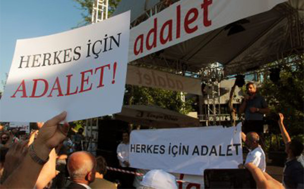 Sur&#8217;un Yıkımına Hayır Platformu&#8217;ndan Adalet Yürüyüşü&#8217;ne destek