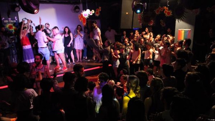 Hormonlu Domates Ödülü Yeni Akit ve Nihat Doğan’a verildi