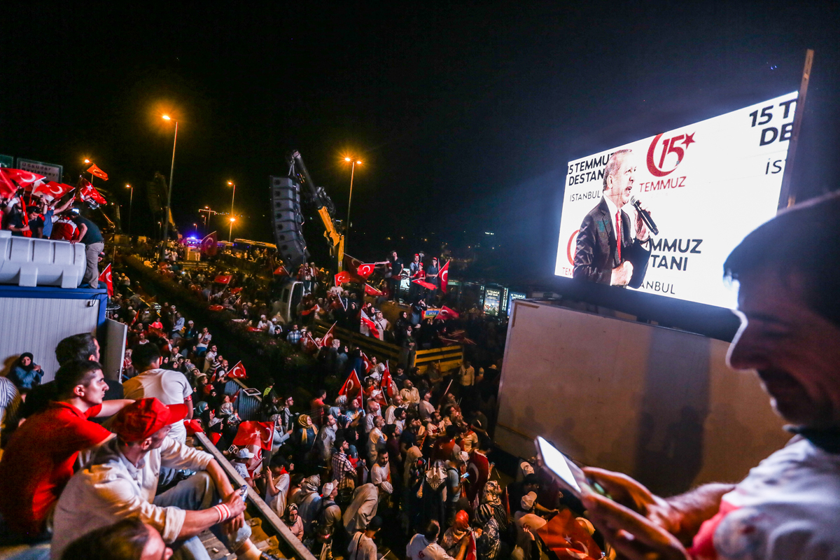 Lider, parti, hareket, devlet &#8211; Ergin Yıldızoğlu (Cumhuriyet)