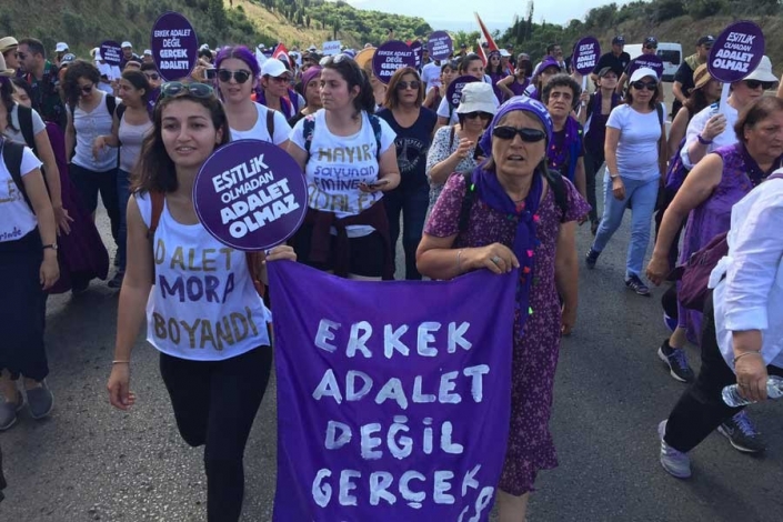 Adalet Yürüyüşü&#8217;nde kadın hikayeleri &#8211; Sevda Karaca (Evrensel)