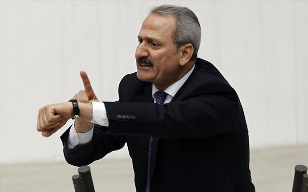 CHP&#8217;li Sağlar, başbakana sordu: “Zafer Çağlayan, Sarraf&#8217;tan rüşvet aldı mı?”