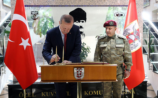 2&#8217;nci Kolordu Komutanlığı&#8217;na atanan Zekai Aksakallı istifa etti iddiası