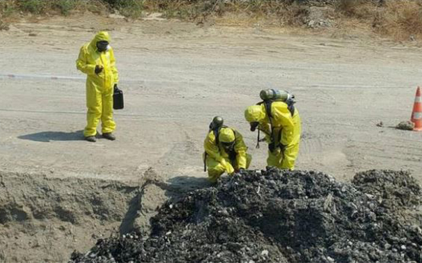 Sakarya&#8217;da yapılan HES çevresinde tonlarca atık araziye ve nehre döküldü