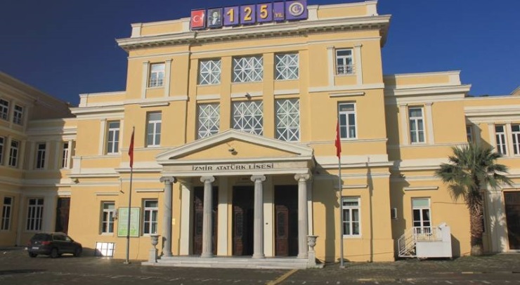 129 yıllık tarihi lise, Bilal Erdoğan’nın vakfına tahsis edildi