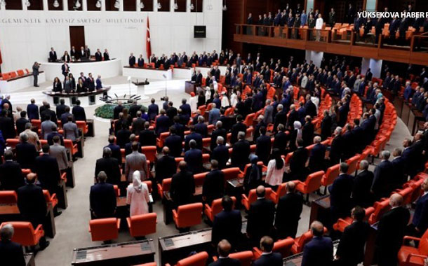 Yeni dönemde HDP ve CHP&#8217;den beş vekilin meclis üyeliği düşebilir