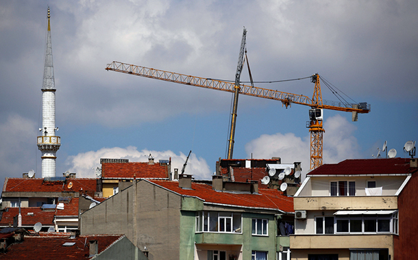 &#8220;Saray&#8217;ın faizlere verip veriştirmesinin altında konuta talebin düşmesi var&#8221;