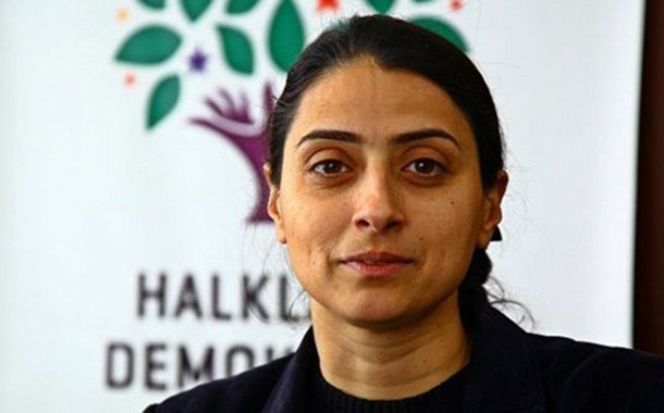 HDP&#8217;li Feleknas Uca hakkında &#8216;dokunulmazlığının kaldırılması&#8217; talebiyle fezleke