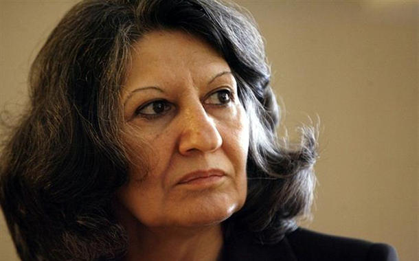 kameralı kadın – ayşe düzkan (Artı Gerçek)