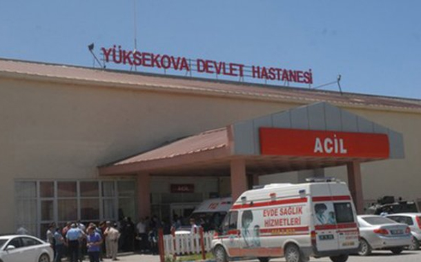 Yüksekova&#8217;da yerdeki cismin patlaması sonucu yaralanan çocuk yaşamını yitirdi