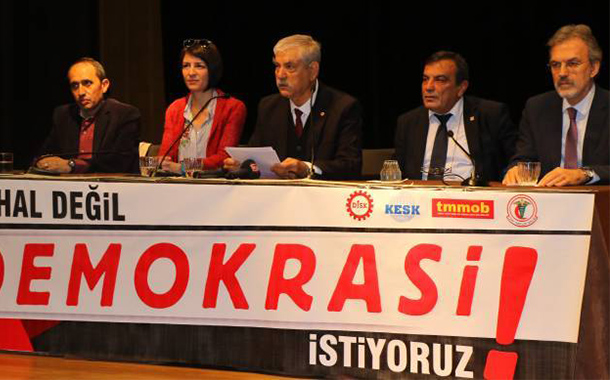 DİSK, KESK, TMMOB ve TTB: &#8220;OHAL değil demokrasi istiyoruz&#8221;