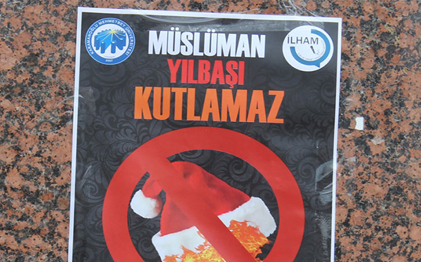 Karaman’da üniversite imzalı afişler: &#8220;Müslüman yılbaşı kutlamaz&#8221;
