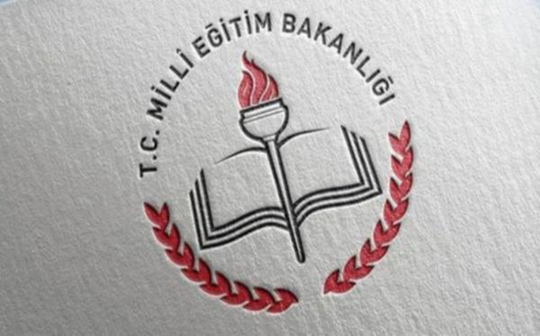 MEB kitabından: &#8220;Bizi Allah doktor olalım diye dünyaya göndermedi&#8221;