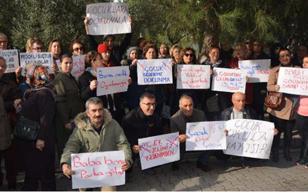 CHP&#8217;den Ankara ve Bandırma&#8217;da Diyanet protestoları
