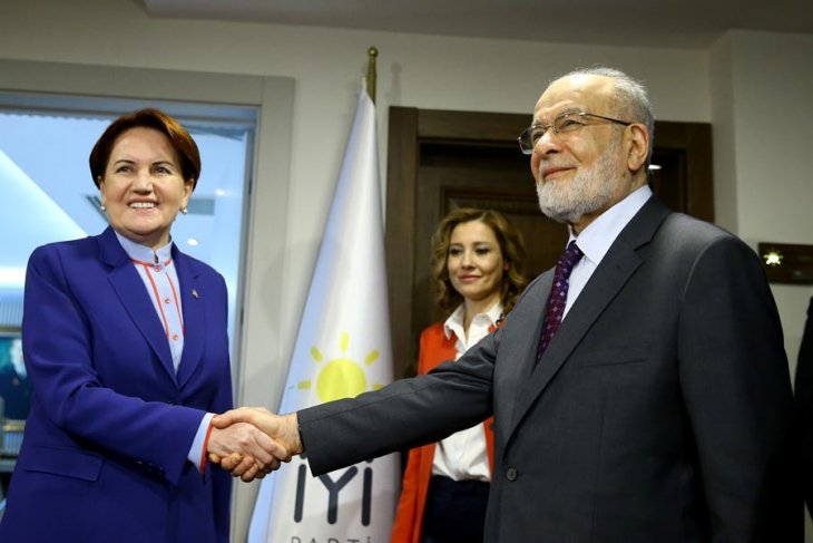 HDP önündeki provokatif eyleme Akşener ve Karamollaoğlu&#8217;ndan tepki