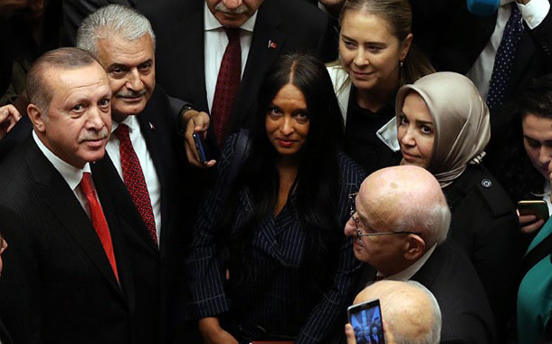 Erdoğan pek öfkeli: 15’lere “felaket” dedi, YSK’ye çattı