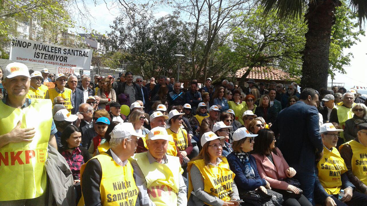 &#8220;Nükleer santral istemiyoruz&#8221; diyen Sinoplular, miting yasağına rağmen bir araya geldi: Buradayız!
