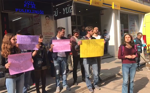 Kocaeli&#8217;de üniversitelilerden tutuklu Onur Hamzaoğlu&#8217;na dayanışma mektubu