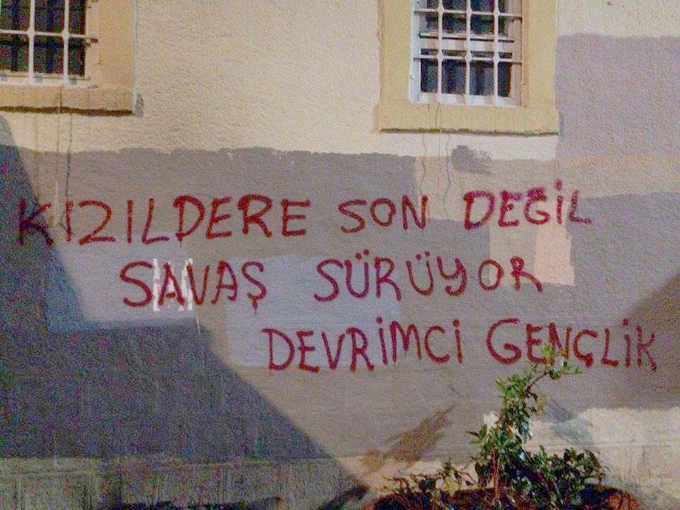 Mahkemeden “Kızıldere son değil, savaş sürüyor” sloganı için ifade özgürlüğü kararı