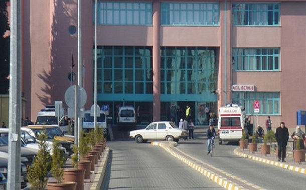 Aydın&#8217;da otelin iskelesi çöktü: 2’si ağır 8 kişi yaralandı