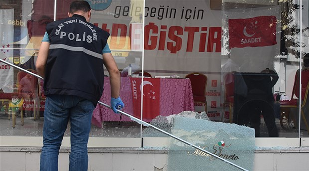Edirne&#8217;de Saadet Partisi seçim bürosuna saldırı