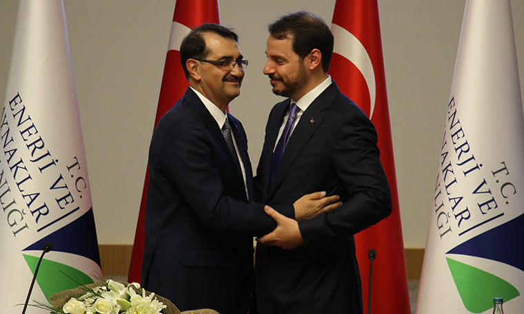 Enerji şirketleri de bankalar da zorda: Damat Berat ardında 51 milyar dolar borç bıraktı