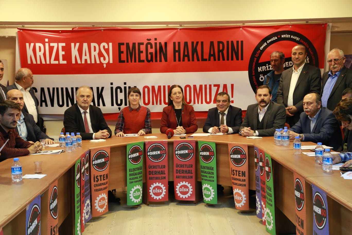 Ekonomik kriz ve sendikalar &#8211; Nilgün Tunçcan Ongan (Evrensel)