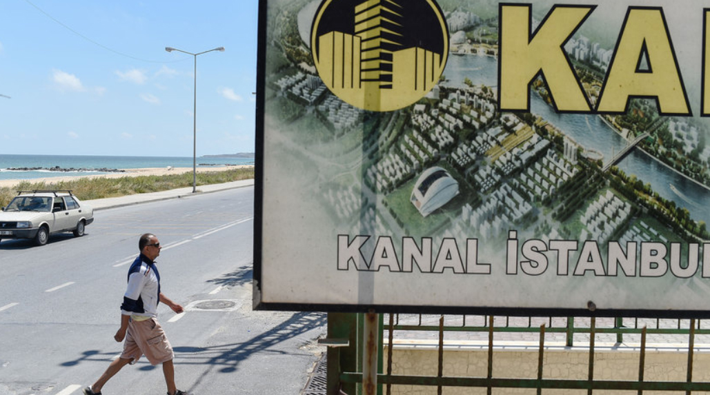 &#8216;Kanal İstanbul&#8217; ekonomik kriz yüzünden rafa mı kalktı? &#8211; Kadri Gürsel (Al-Monitor)
