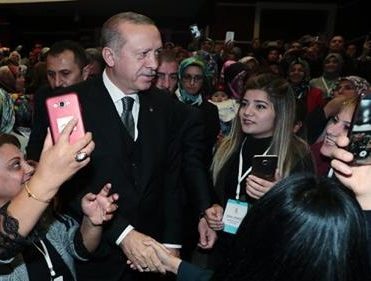 Hanımlar beyleri ikna edecek, marş marş! &#8211; Berrin Sönmez (Gazete Duvar)