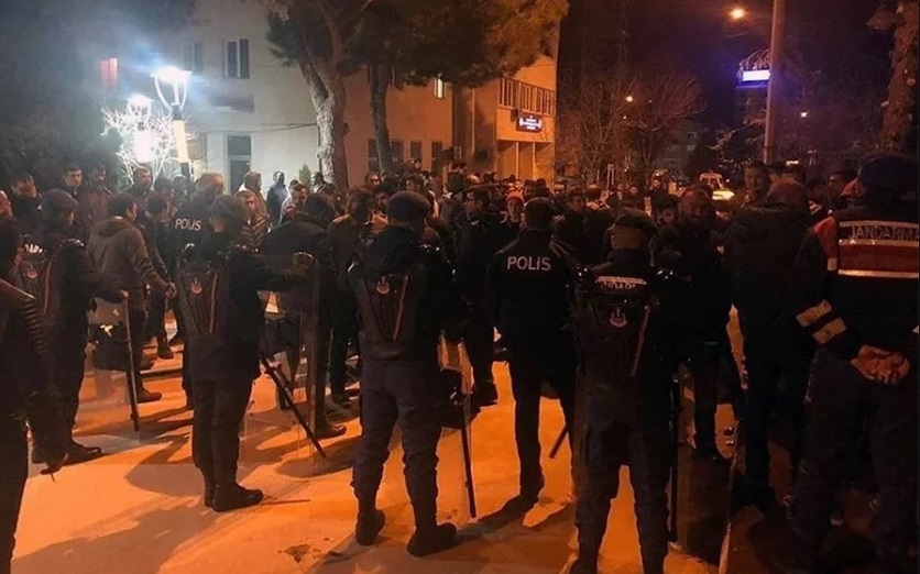Uşak’ta Suriyelilere linç girişimi