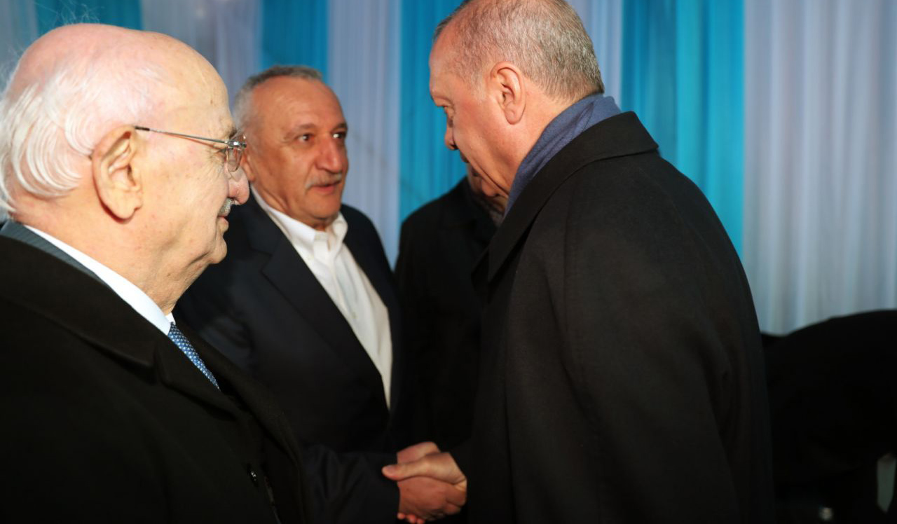 Normal olmayan bir seçimi normalmiş gibi yaşamak ne kadar normal?