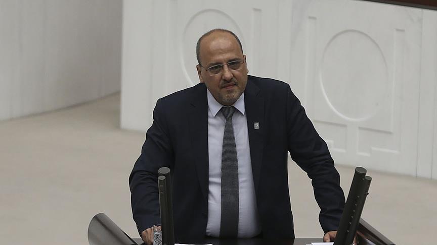 Ahmet Şık hakkında iki ayrı fezleke düzenlendi