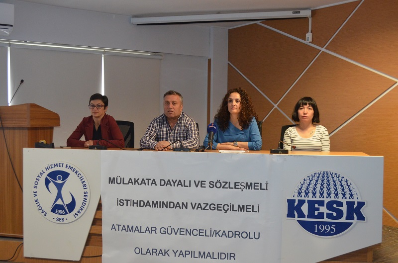 SES&#8217;ten &#8216;sağlıkta mülakat&#8217; açıklaması: &#8220;Kadrolaşmaya karşı mücadeleden vazgeçmeyeceğiz&#8221;