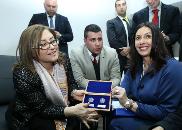&#8220;4 yılda 400 milyon lira faiz ödeyen Gaziantep Büyükşehir Belediyesi faiz lobisine teslim olmuştur&#8221;