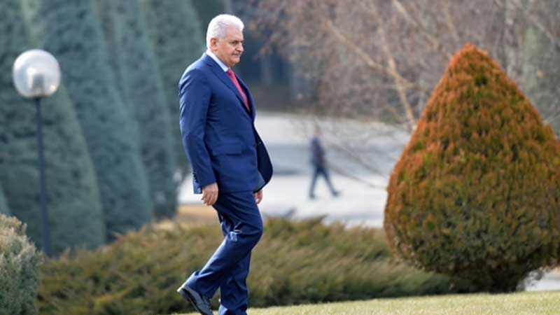 Yıldırım neden hâlâ Çankaya Köşkü&#8217;nde ikamet ediyor?