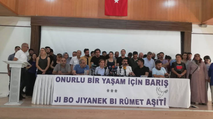 Bölge Emek ve Demokrasi Platformu: &#8220;İnsanlık krizi ile karşı karşıyayız&#8221;