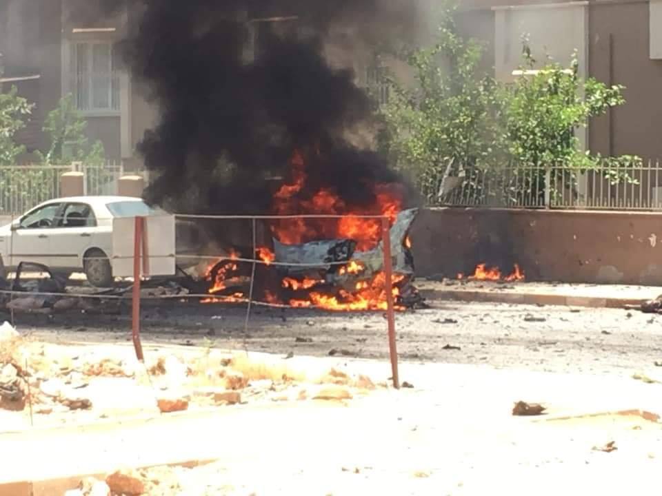 Hatay Reyhanlı&#8217;da araçta patlama: Suriye uyruklu 3 kişi yaşamını yitirdi
