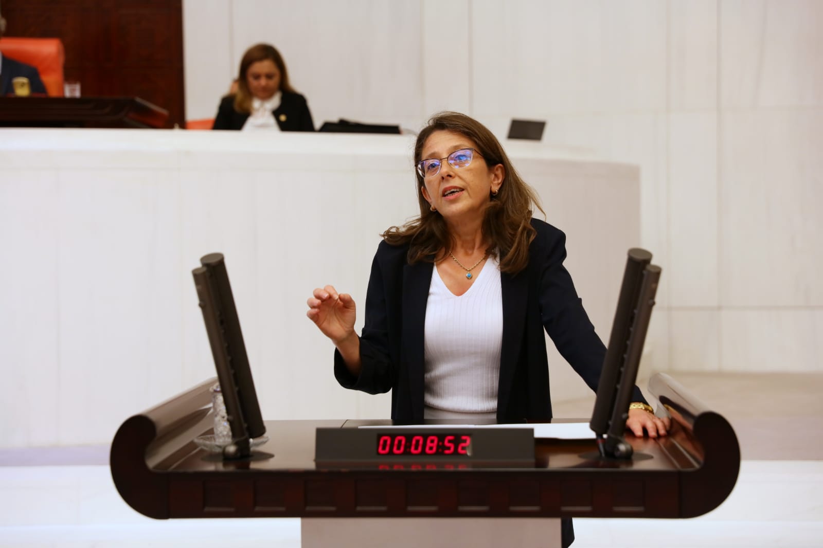 Oya Ersoy&#8217;dan Erdoğan ve Soylu&#8217;ya &#8220;hediye&#8221; sorusu