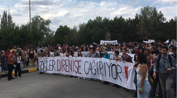 ODTÜ&#8217;de direniş sonuç verdi: Şantiye binalarına yıkım kararı