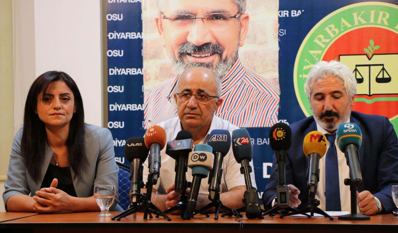 Demirtaş’ın avukatlarından Adalet Bakanlığı ve HSK&#8217;ye soruşturma çağrısı