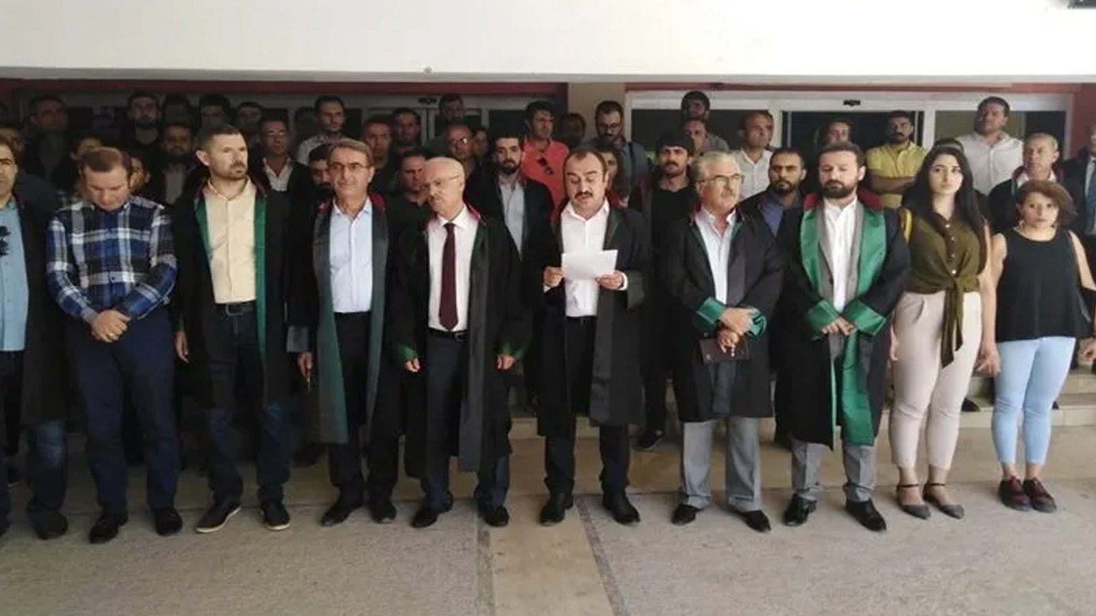 Ankara Barosu&#8217;ndan avukata şiddete tepki: &#8220;Savunma makamının can güvenliği kalmadı&#8221;