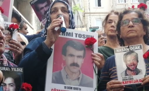 Hanım Tosun: &#8220;Dün &#8216;haklısınız&#8217; diyenler bugün meydanları yasakladı&#8221;