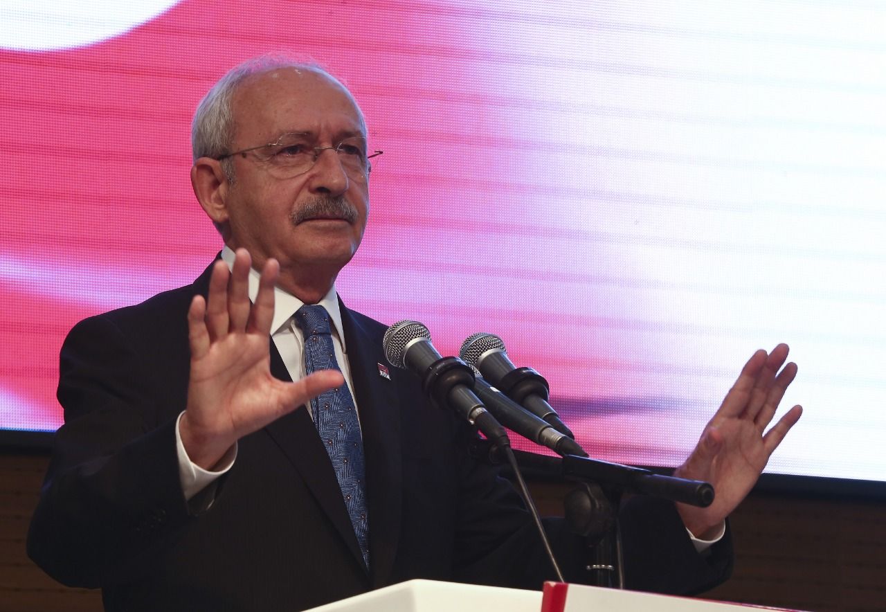 Bir o yana, bir bu yana: Kılıçdaroğlu tezkereye &#8220;içi yana yana&#8221; evet diyecek