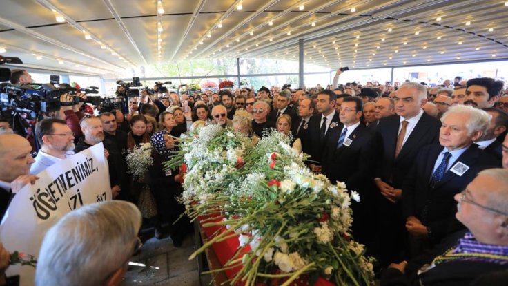 Yıldız Kenter son yolculuğuna uğurlandı