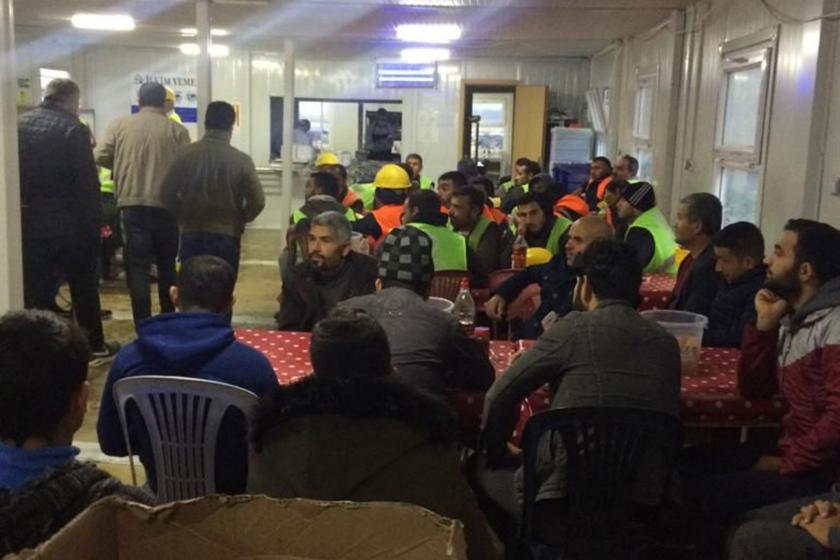 İstanbul Havalimanı&#8217;ndaki iş cinayetinden sonra yaklaşık 300 işçi iş bıraktı