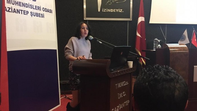 KHK&#8217;li öğretmene bankada &#8220;Yasaklı TC&#8221; uyarısı