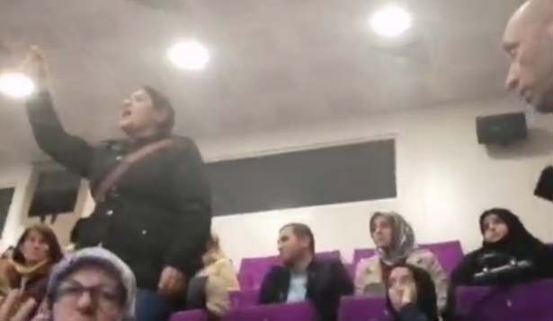 Trabzon Kadın Savunması’ndan gerici panele protesto: “Savaş aileye değil kadınlara açıldı!”