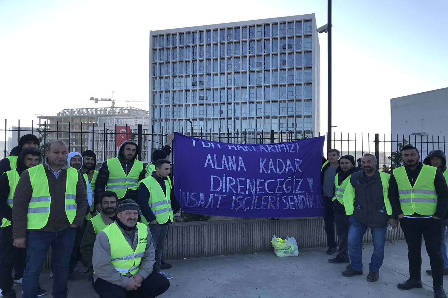İnşaat-İş Sendikası, Teknopark&#8217;ta emek gaspına karşı direnişte