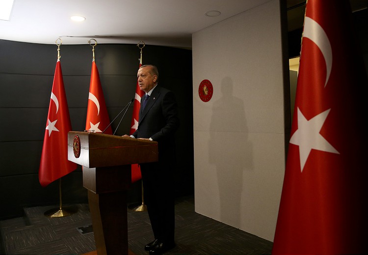 Erdoğan hedef gösterdi: “Ülkemiz medya ve siyaset virüslerinden de inşallah kurtulacaktır”
