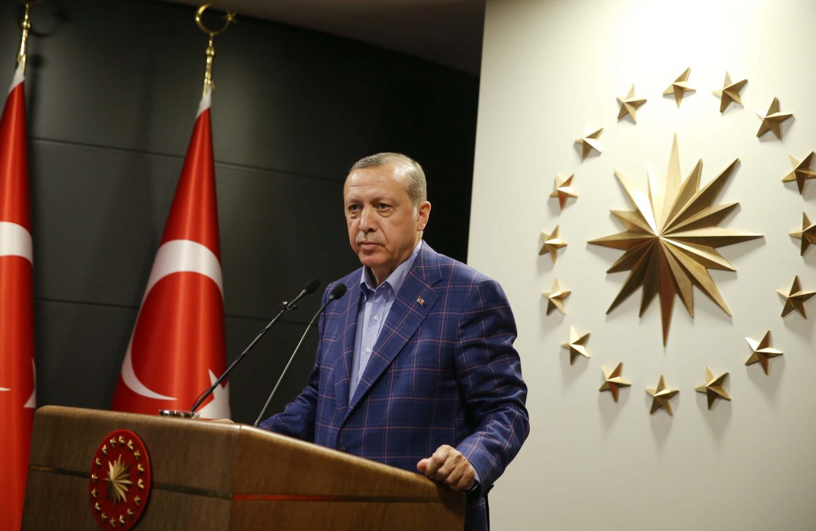Erdoğan: &#8220;23-26 Mayıs tarihleri arasında 81 ilde sokağa çıkma yasağı olacak&#8221;
