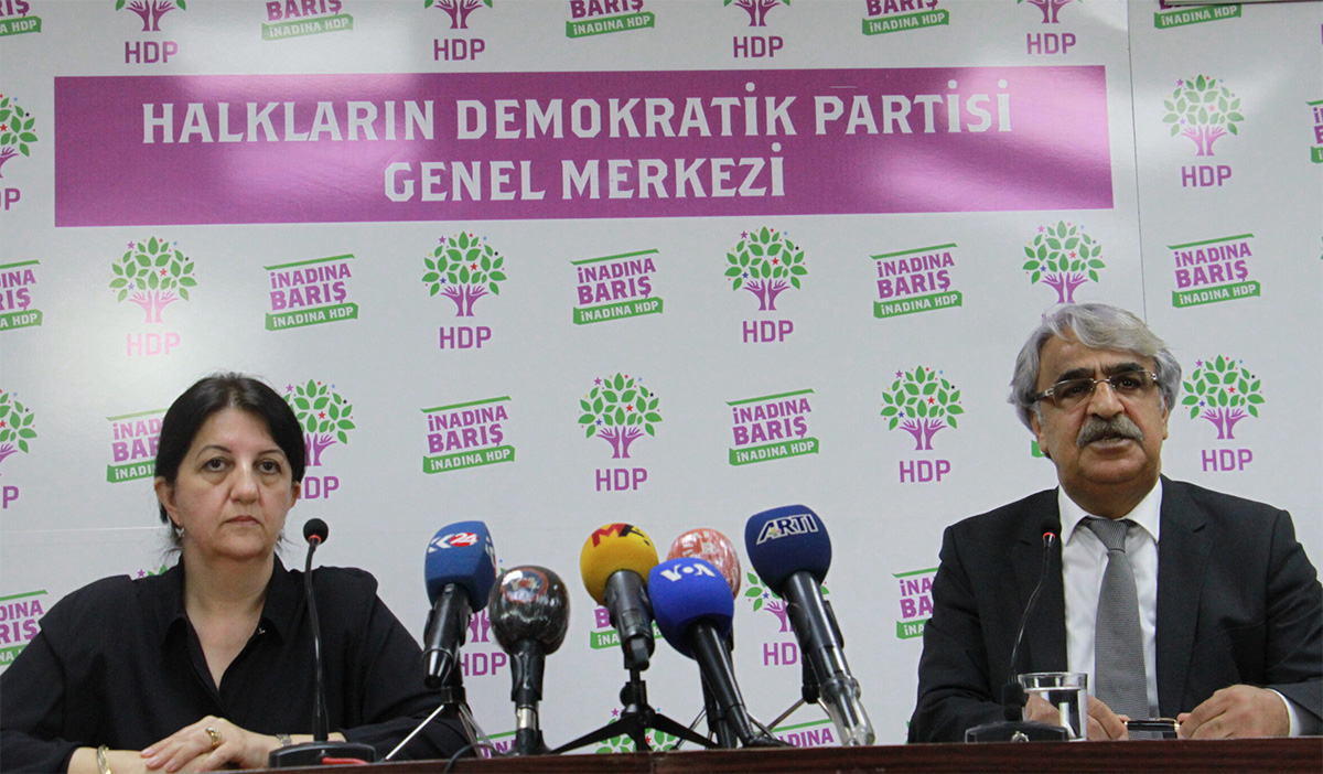 HDP&#8217;den Ankara&#8217;ya yürüme kararı: &#8220;Darbeye karşı demokrasi yürüyüşü&#8221;
